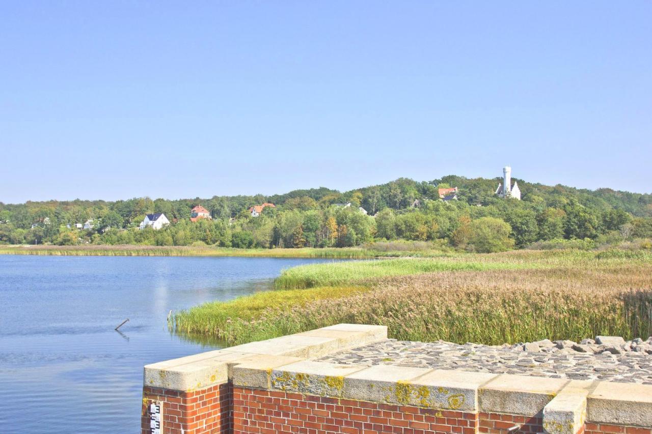 Ferienwohnung Mit Balkon Und Meerblick - Ferienresidenz Zwei Bodden Fewo 1-4 Lietzow Eksteriør bilde